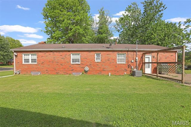 59 Janine Court, Granite City, IL 62040