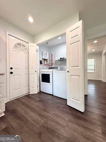 5456 Brownlee Road, Stone Mountain, GA 30087
