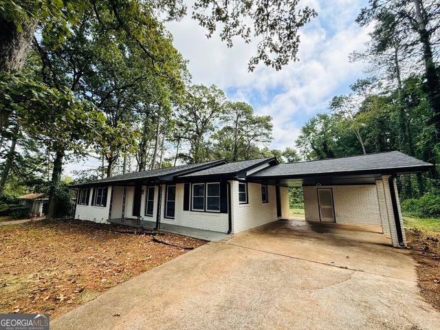 5456 Brownlee Road, Stone Mountain, GA 30087