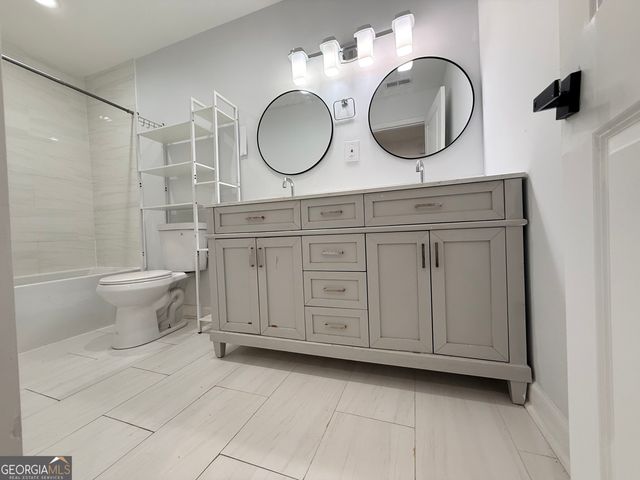 5456 Brownlee Road, Stone Mountain, GA 30087