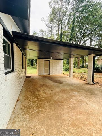 5456 Brownlee Road, Stone Mountain, GA 30087