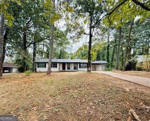 5456 Brownlee Road, Stone Mountain, GA 30087