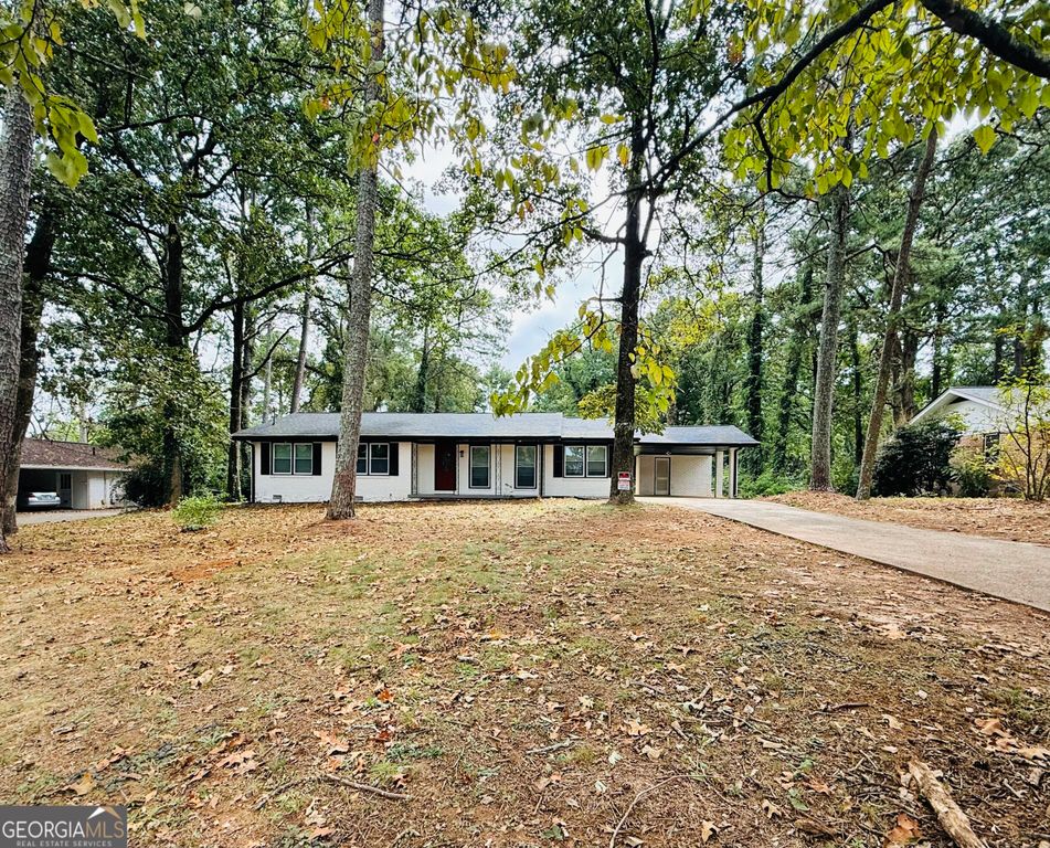 5456 Brownlee Road, Stone Mountain, GA 30087