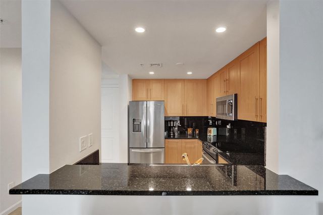 511 SE 5th Avenue 1415, Fort Lauderdale, FL 33301