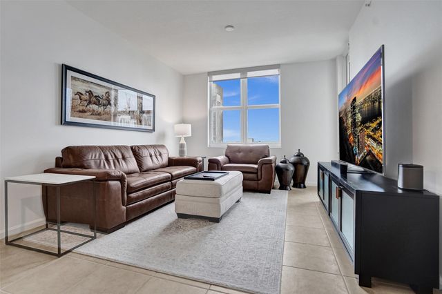 511 SE 5th Avenue 1415, Fort Lauderdale, FL 33301