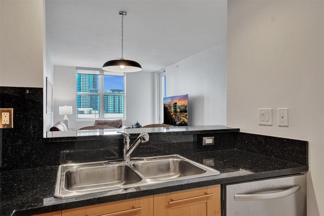 511 SE 5th Avenue 1415, Fort Lauderdale, FL 33301