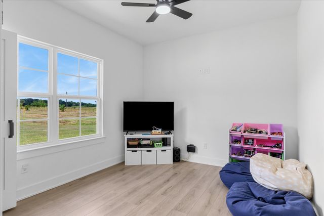 832 Vz County Road 4512, Ben Wheeler, TX 75754