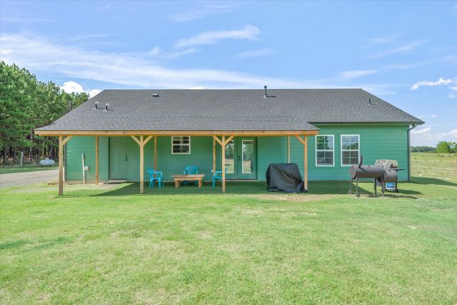 832 Vz County Road 4512, Ben Wheeler, TX 75754