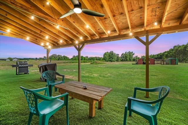 832 Vz County Road 4512, Ben Wheeler, TX 75754