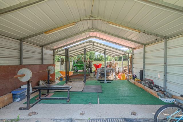 832 Vz County Road 4512, Ben Wheeler, TX 75754