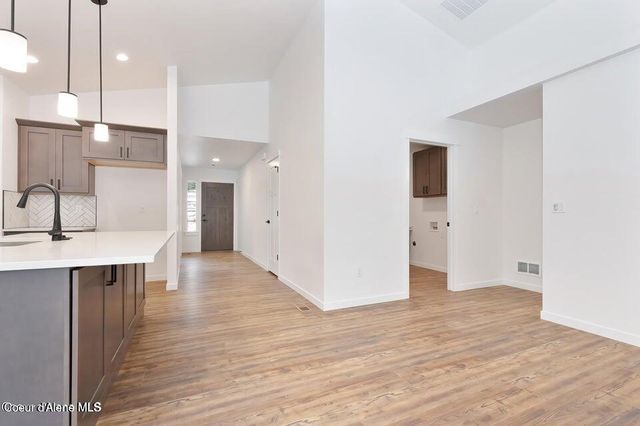 1161 Jersey St, Sandpoint, ID 83864