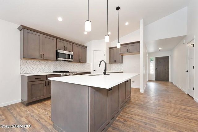 1161 Jersey St, Sandpoint, ID 83864