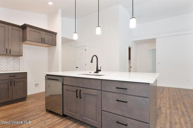 1161 Jersey St, Sandpoint, ID 83864