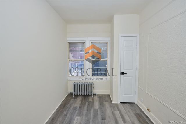 865 E 215th Street, Bronx, NY 10467