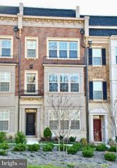 518 RAMPART #11, Oxon Hill, MD 20745
