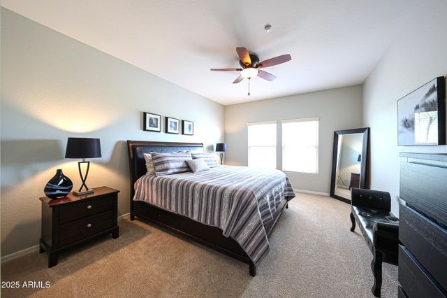 33550 N DOVE LAKES Drive 2035, Cave Creek, AZ 85331