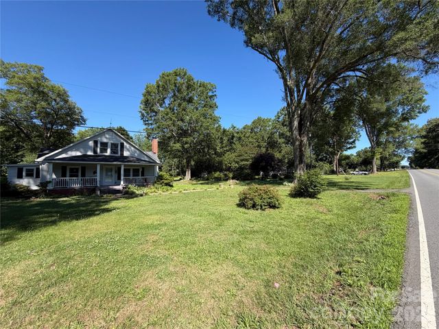 3538 Back Creek Church Road, Charlotte, NC 28213