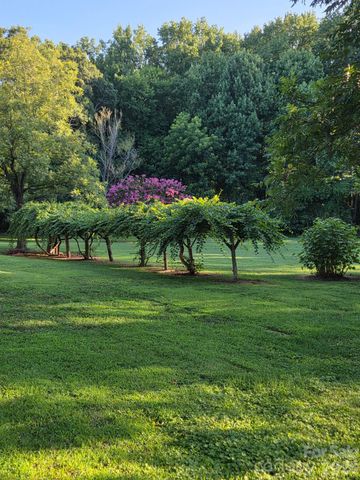 3538 Back Creek Church Road, Charlotte, NC 28213