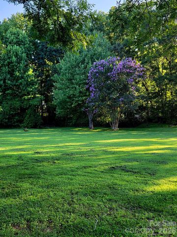 3538 Back Creek Church Road, Charlotte, NC 28213