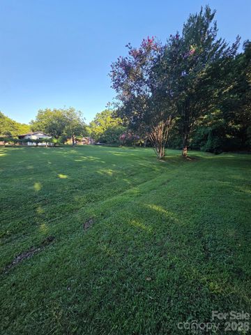 3538 Back Creek Church Road, Charlotte, NC 28213