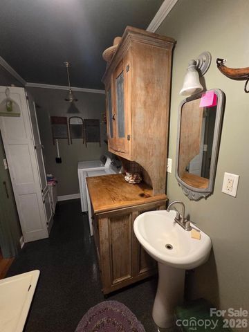 3538 Back Creek Church Road, Charlotte, NC 28213