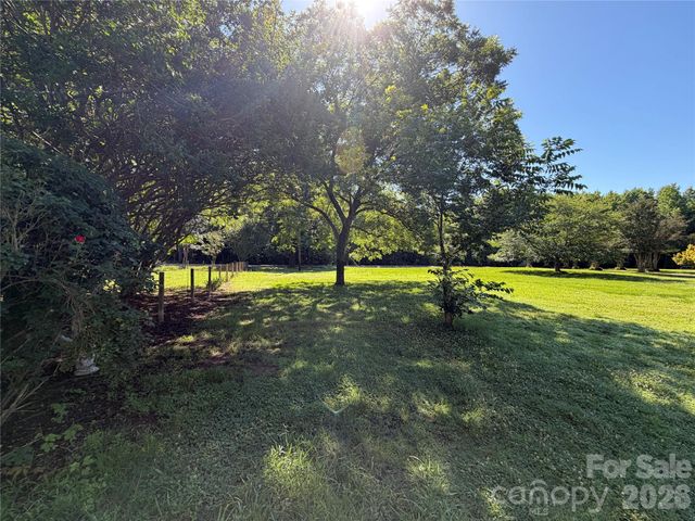 3538 Back Creek Church Road, Charlotte, NC 28213