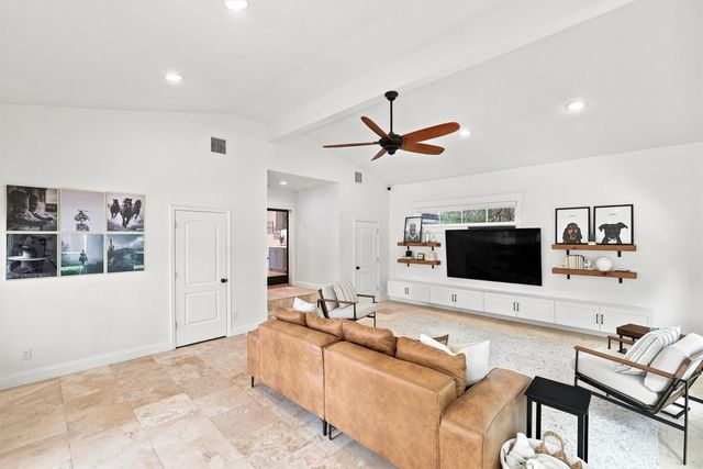 6387 Greenway Road, Fort Worth, TX 76116