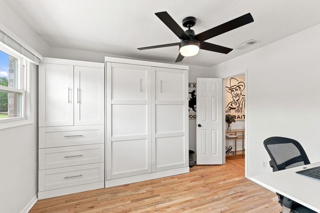 6387 Greenway Road, Fort Worth, TX 76116