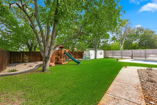 6387 Greenway Road, Fort Worth, TX 76116