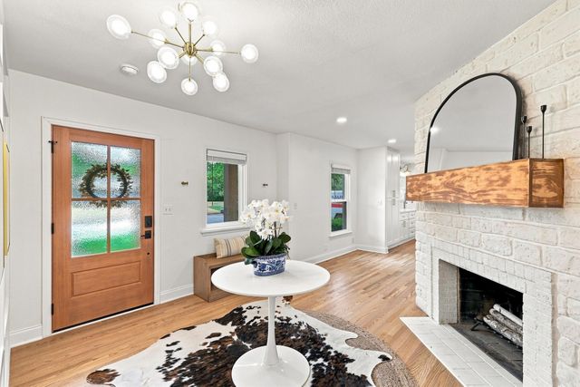 6387 Greenway Road, Fort Worth, TX 76116