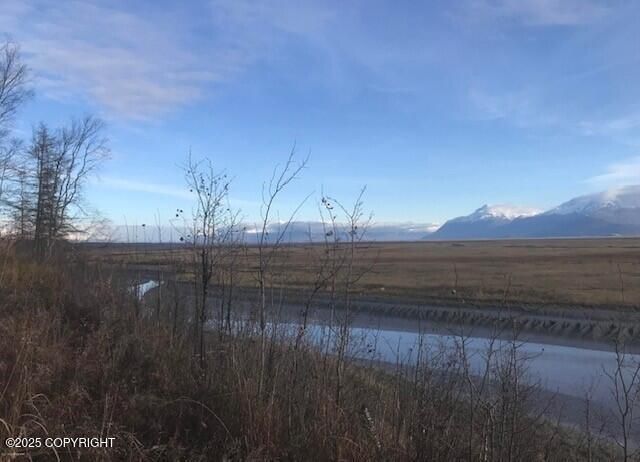 7061 S Hayfield Road, Wasilla, AK 99654