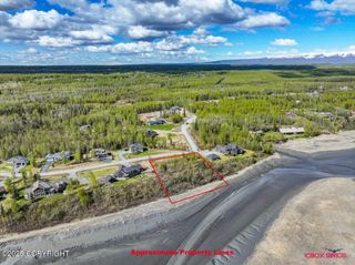 7061 S Hayfield Road, Wasilla, AK 99654
