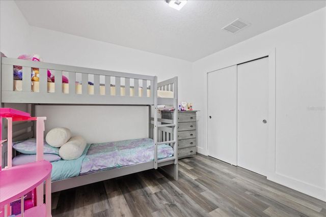 3209 E HANNA AVENUE, Tampa, FL 33610