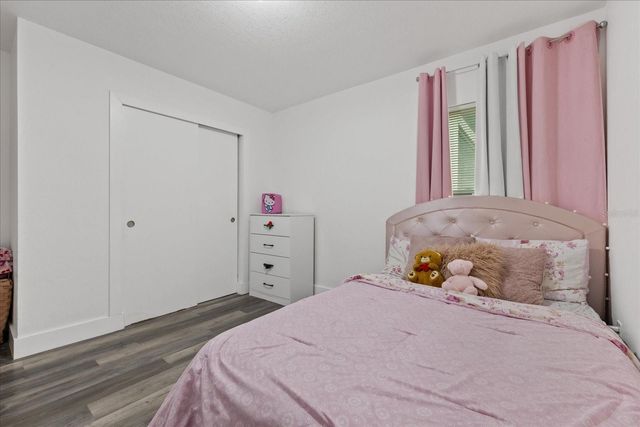 3209 E HANNA AVENUE, Tampa, FL 33610