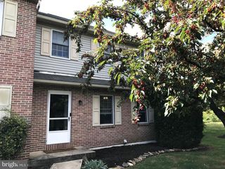 60-6 MINT TIER, Reading, PA 19606