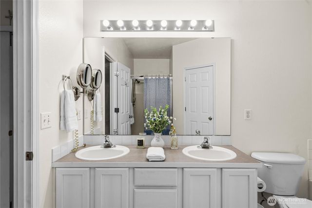 1506 SW 33rd Ave Ct Avenue Ct, Puyallup, WA 98373