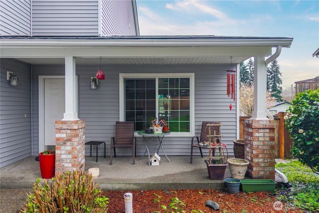 1506 SW 33rd Ave Ct Avenue Ct, Puyallup, WA 98373