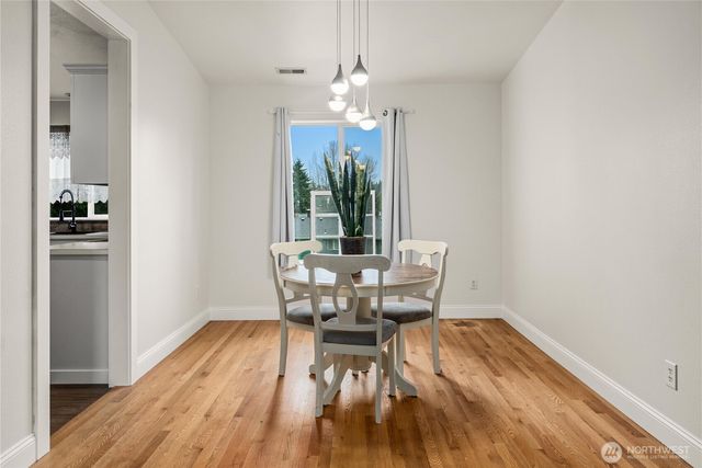 1506 SW 33rd Ave Ct Avenue Ct, Puyallup, WA 98373