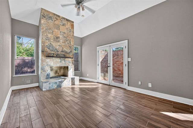 3010 Cedar Woods Place, Houston, TX 77068