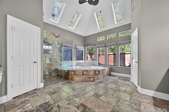 3010 Cedar Woods Place, Houston, TX 77068