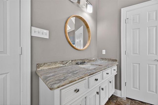 3010 Cedar Woods Place, Houston, TX 77068