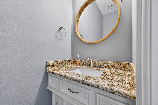 3010 Cedar Woods Place, Houston, TX 77068