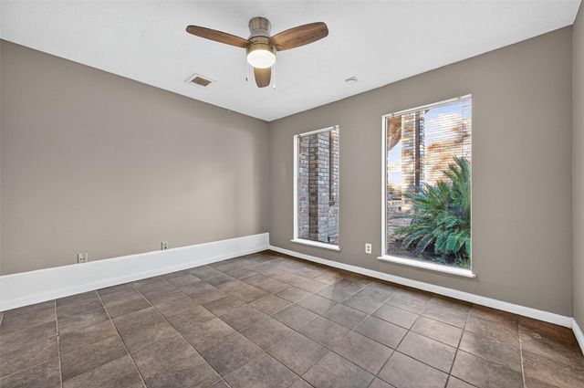 3010 Cedar Woods Place, Houston, TX 77068