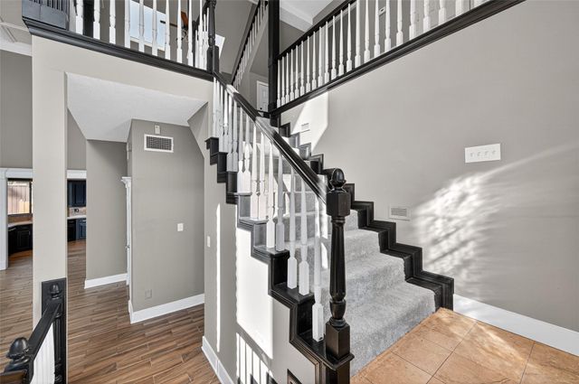 3010 Cedar Woods Place, Houston, TX 77068