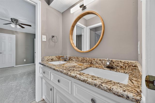 3010 Cedar Woods Place, Houston, TX 77068