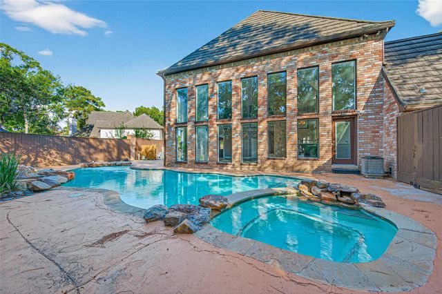 3010 Cedar Woods Place, Houston, TX 77068
