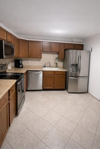 1470 NE 125th Terrace 701, North Miami, FL 33161