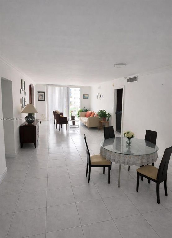 1470 NE 125th Terrace 701, North Miami, FL 33161