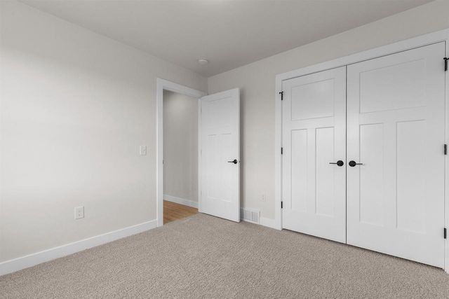 N3914 DEERE DRIVE, Freedom, WI 54130