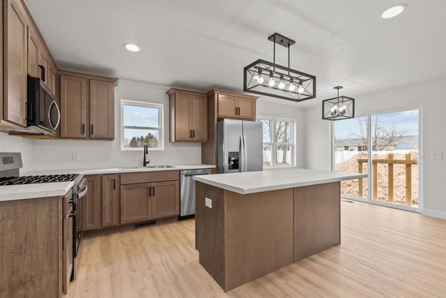 N3914 DEERE DRIVE, Freedom, WI 54130